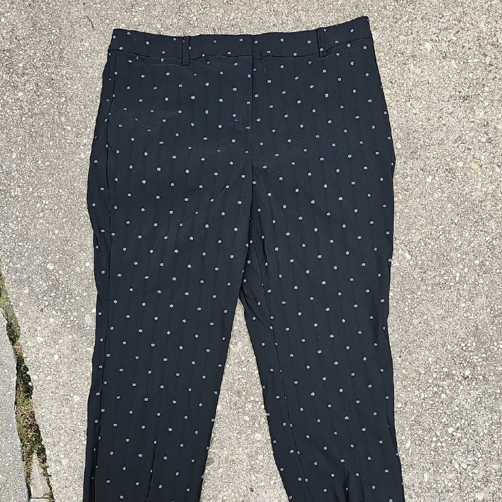 Lane Bryant Slim Capri Mid Rise Size 16 Nwt